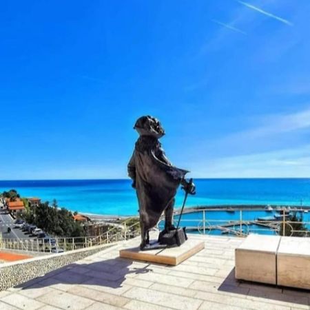 Апартаменты Casa Eden Вентимилья Экстерьер фото